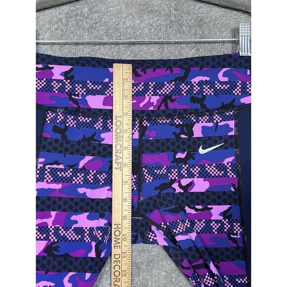 Nike Dri Fit Running Epic Lux Clash Capri Leggings Women Size Medium Purple Camo - Picture 9 of 11